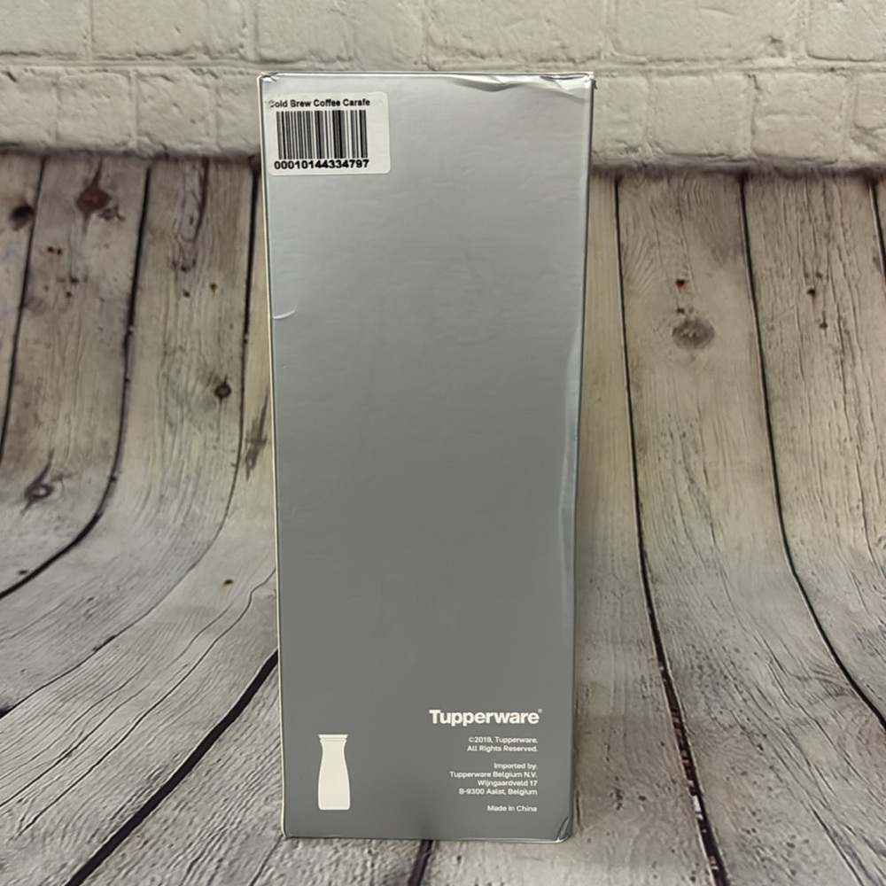 Tupperware Cold Brew Carafe - Picture 3 of 6